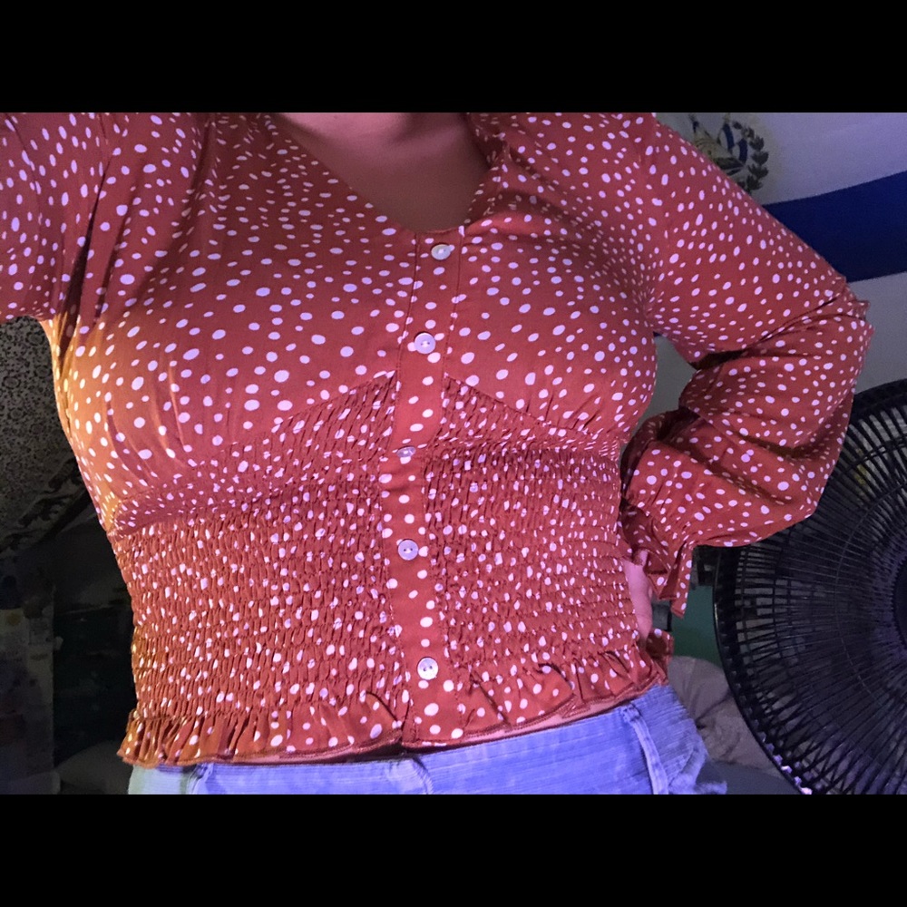 long sleep crop top